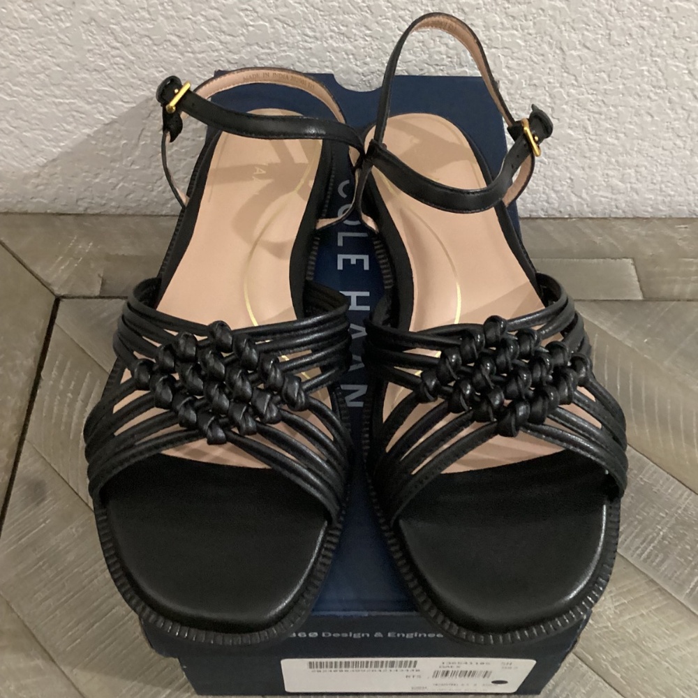 Cole Haan Jitney Sandal (Women, size 8.5 - Picture 8 of 9
